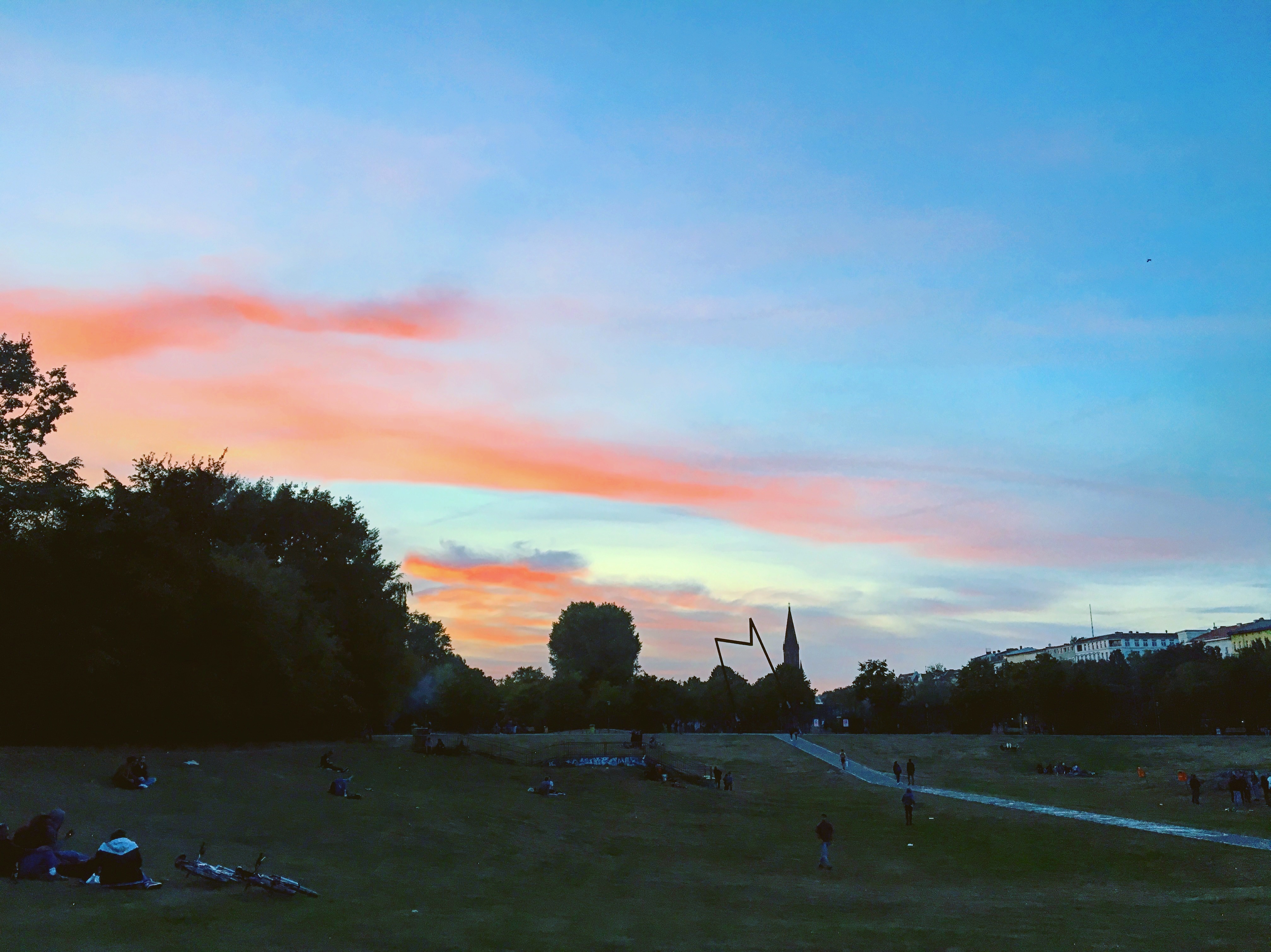Görlitzer Park bei Sonnenuntergang